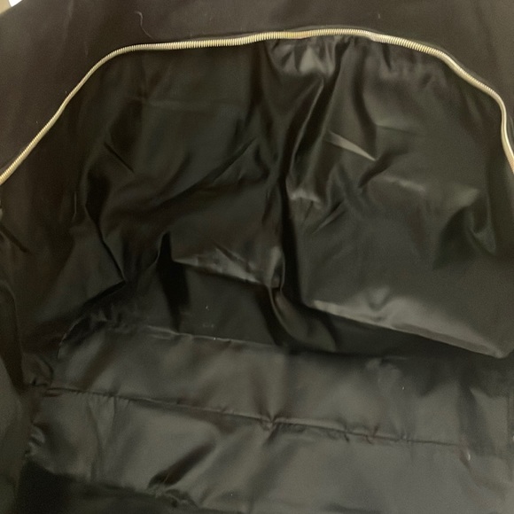 5 for $25 💴Gently used Victorias Secret black tote with sequins - Picture 5 of 5